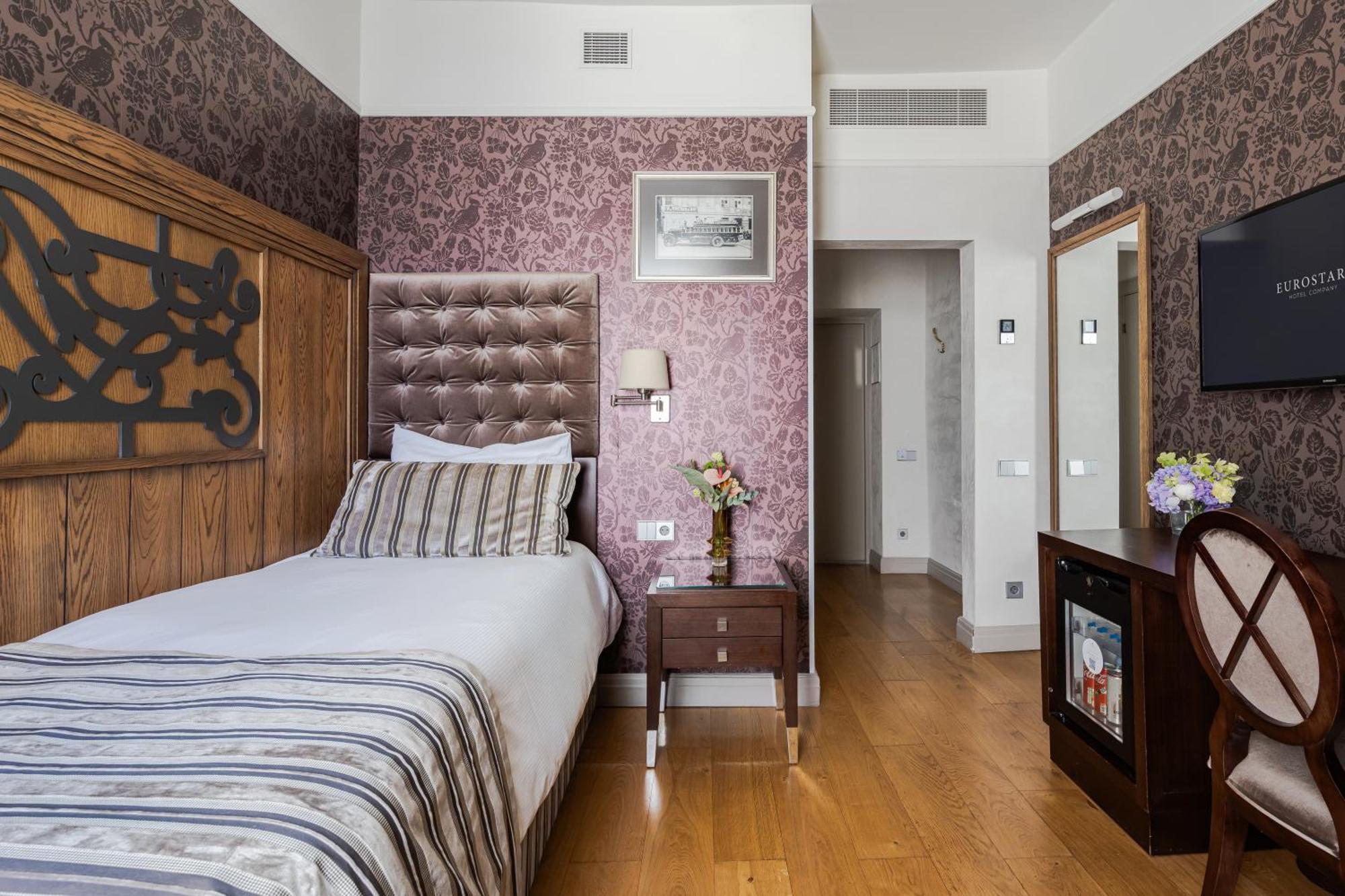 Hotell Eurostars Metropole 4*